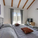 Manda With Private Pool Villa