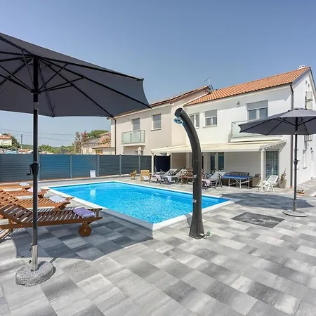 Manda With Private Pool Villa Rovinjsko Selo