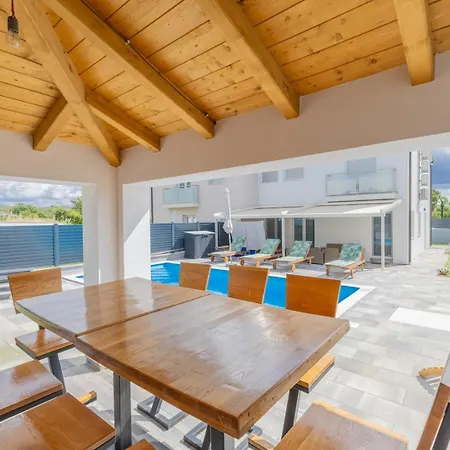 Vila Manda With Private Pool Rovinjsko Selo