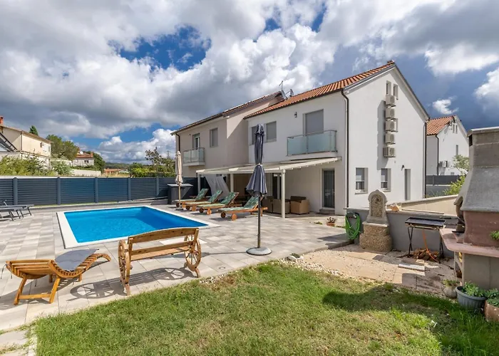 Vila Manda With Private Pool Rovinjsko Selo