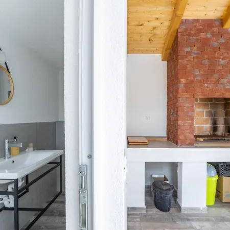 Manda With Private Pool 빌라 *