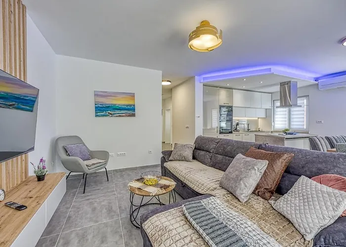 ヴィラ Manda With Private Pool